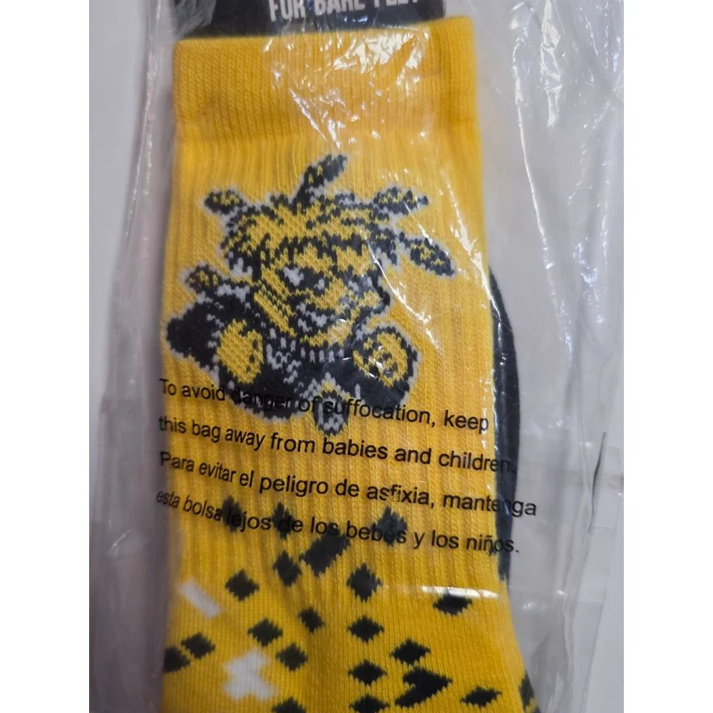 Boys For Bare Feet Socks Yellow‎ Black Wichita State Shockers One Size